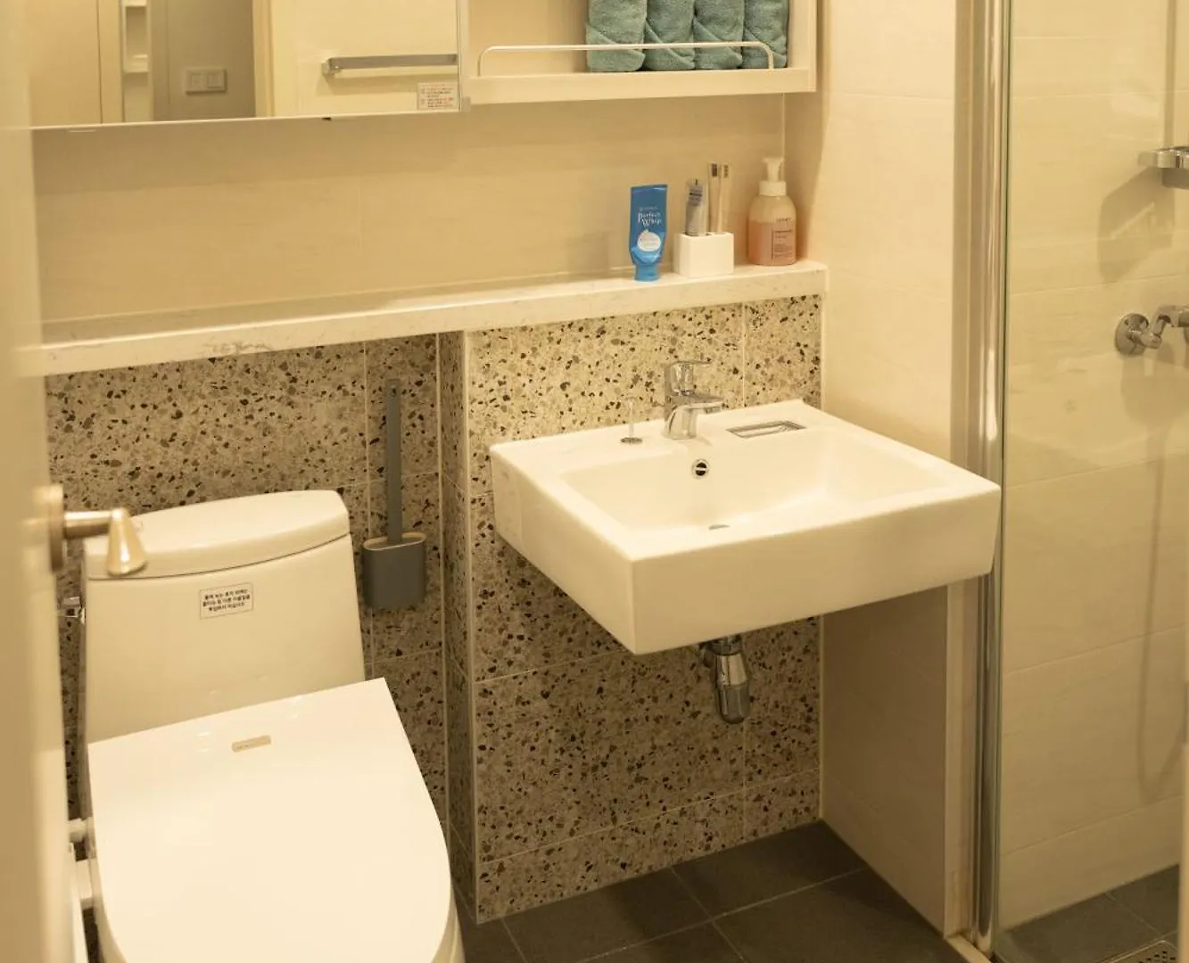 알파하우스 Apartment Incheon South Korea